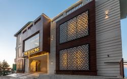 The Seasons Dalhousie - Best Valley View & Mountain View AC Hotel in Dalhousie