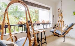 Cozy 1BHK Duplex w/2 Baths, Pool, Reserved Parking