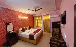 Hotel Chhavi Holidays