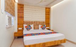 FabHotel Holiday Grand