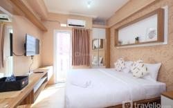 Fancy Studio at Green Pramuka City By Travelio