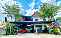 nhà nghỉ blue sapphire (hotel)