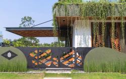 Lepine House
