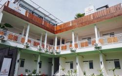 Koolkost Syariah near RSUD Mataram Lombok