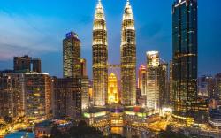 Dwiputra Putrajaya 6 + 1 PAX Suite with Big Pool