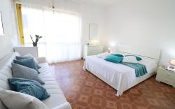 Holiday Home Aurora A Otranto with Balcony and Air Conditioning