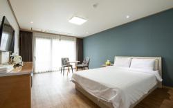 Jeju Momento Hotel