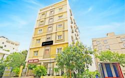 Super Townhouse Kondapur Near Botanical Garden Formerly RRR Inn