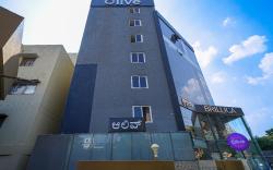 Olive Zip Richmond Circle by Embassy Group