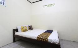 OYO 92231 Penginapan Tanjung Alang Syariah