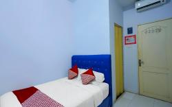 OYO 92195 Pelangi House 789 Syariah