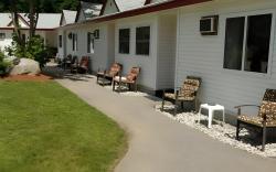Saco River Motor Lodge & Suites