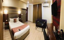 Astra Hotels & Suites - Kadubisanahalli