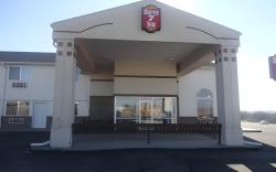 Super 7 Inn Tecumseh