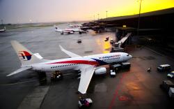 KLIA Sepang Pool View Fully Air-Con Suite