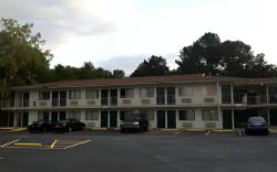 Carpet Inn