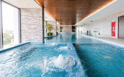 Five Star Westlake 1st-4th Floors Hotel & Serviced Apartment