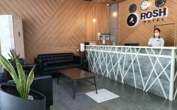 Rosh Hotel 