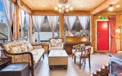 Muju Moonriver Pension