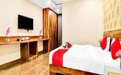 Hotel Airport JMD Divine