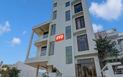 Super Hotel O New A V Hospitality