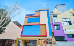 FabExpress Golden Villa