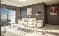Y COLLECTION by UH FLAT OSIRIA