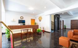 THE SILVER CHIMES SUITES