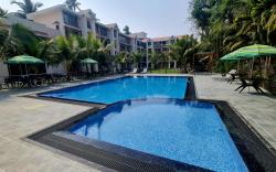 Sun N Sea Resort