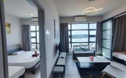 SelesaHome | 2 BR | J15 | Sea View| Jesselton Quay