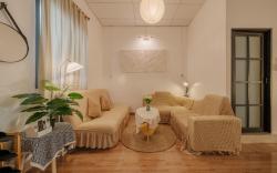 LaKatz x Maoki 100m2 Homestay - Near Ben Thanh 