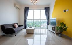 Bright & Modern 3BR Suite, FREE Parking
