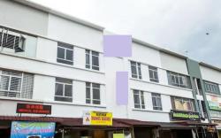 988 Hotel