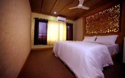 Kerala houseboat Alappuzha