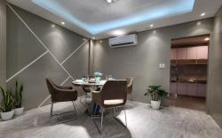 Spacious 5 BR townhouse, luxe, clean, modern