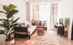 Modern Tropical Luxe Apartment - Ilig-Iligan Beach