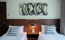 Ayala Apartment Airy Balcony Luxe Best CBD IT Park