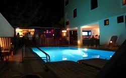 Anny Studios Perissa Beach