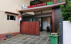 Wisma Lusya near GOR Satria RedPartner