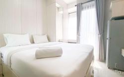 Cozy Living @ Studio Transpark Cibubur By Travelio
