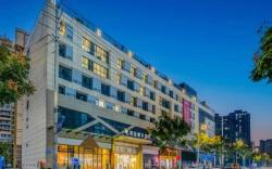 Rezen Select Hotel Guanghan High-Speed Railway Station