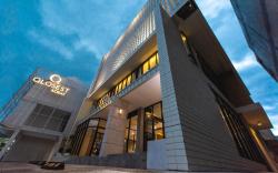 Qlosest Hotel