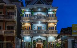 Archaic House