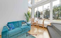 CENTRAL & BRIGHT Apartment 'TURQUOISE'