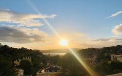 Top floor apartment overlooking Torquay Harbour