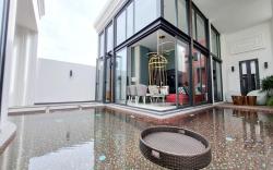 Panacea+ Pool Villa Pattaya No. 1 Jomtien