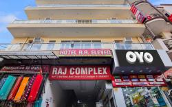 Collection O Hotel RR Eleven