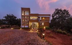 CosmicStays Afita Mohari-Eco Friendly Lake Retreat