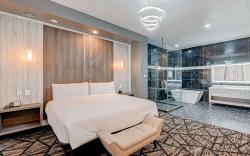 SureStay Hotel by Best Western Houston Southeast