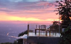 The Resort Angel Hill